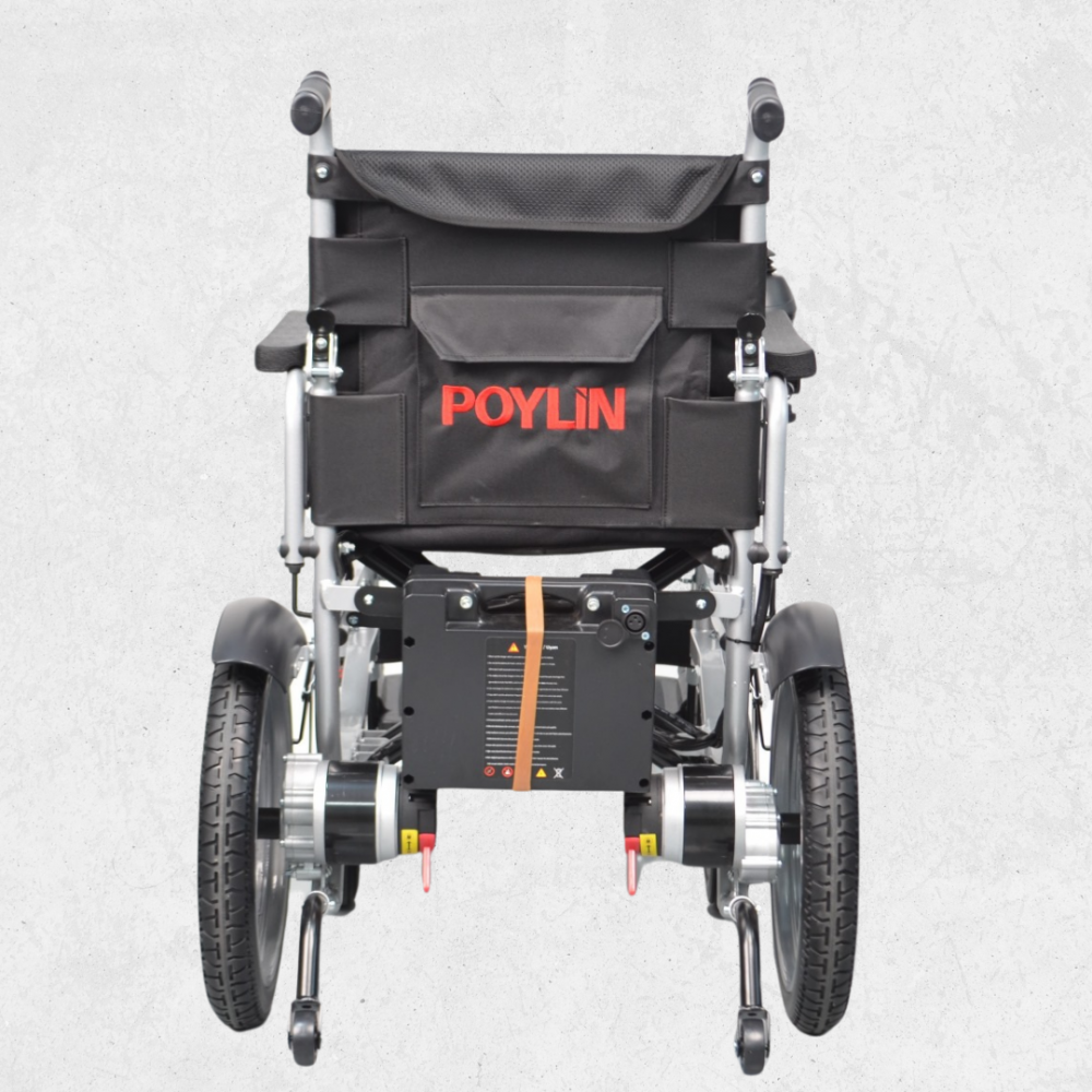 Poylin akülü tekerlekli sandalye ve engelli scooter kullanımına yönelik 2026 karşılaştırma rehberi