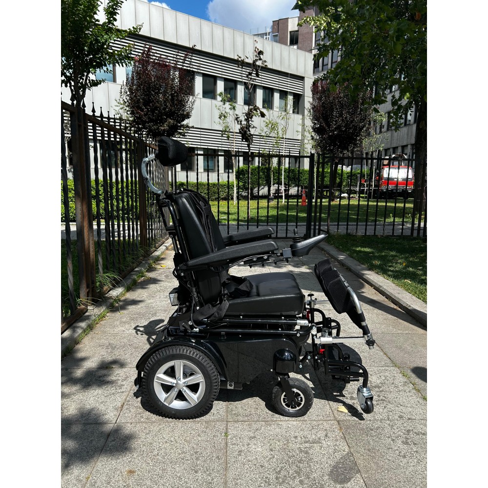 Poylin P302 Ultra Lüks Ayağa Kaldıran Akülü Tekerlekli Sandalye