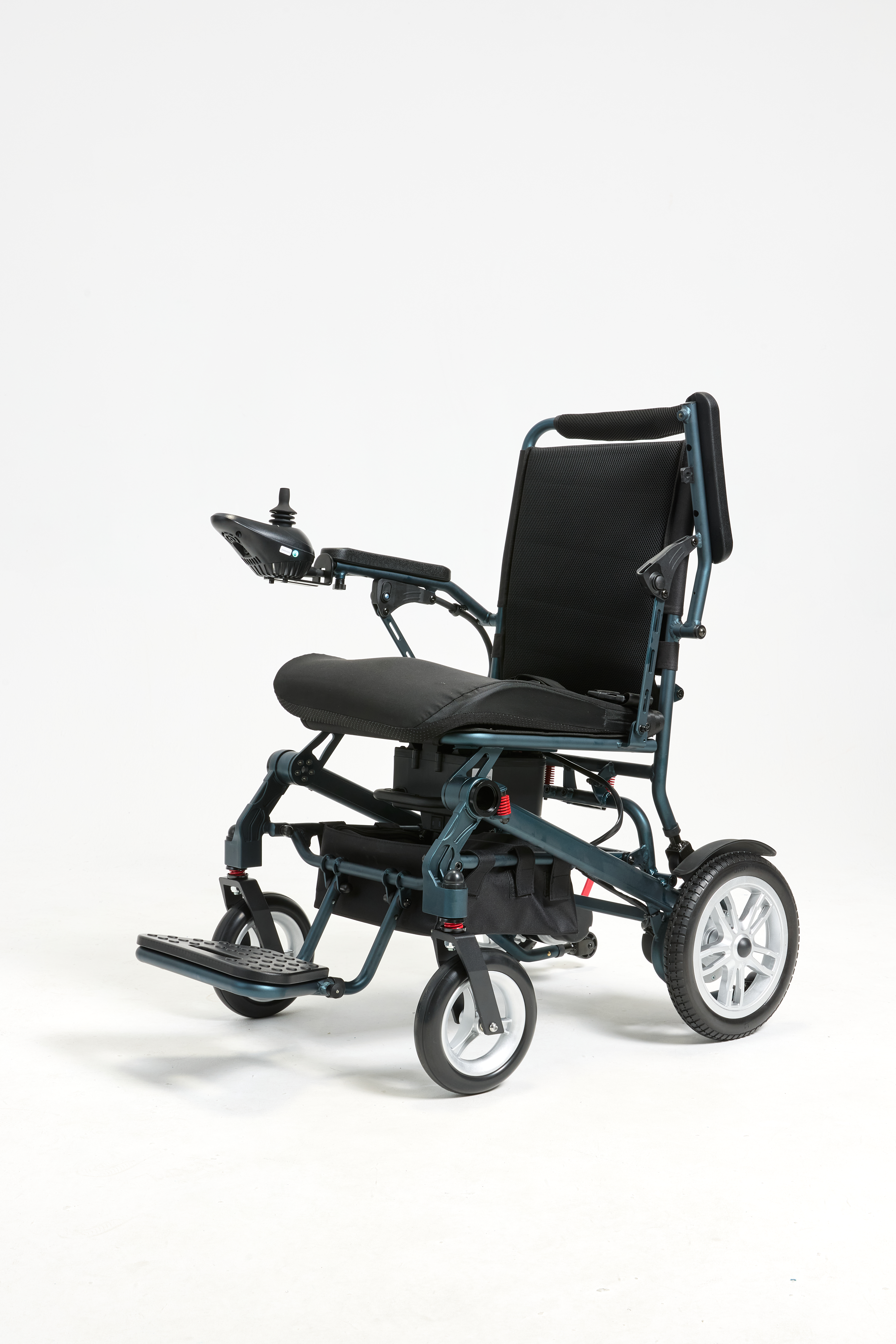 P203 ultra hafif akülü tekerlekli sandalye